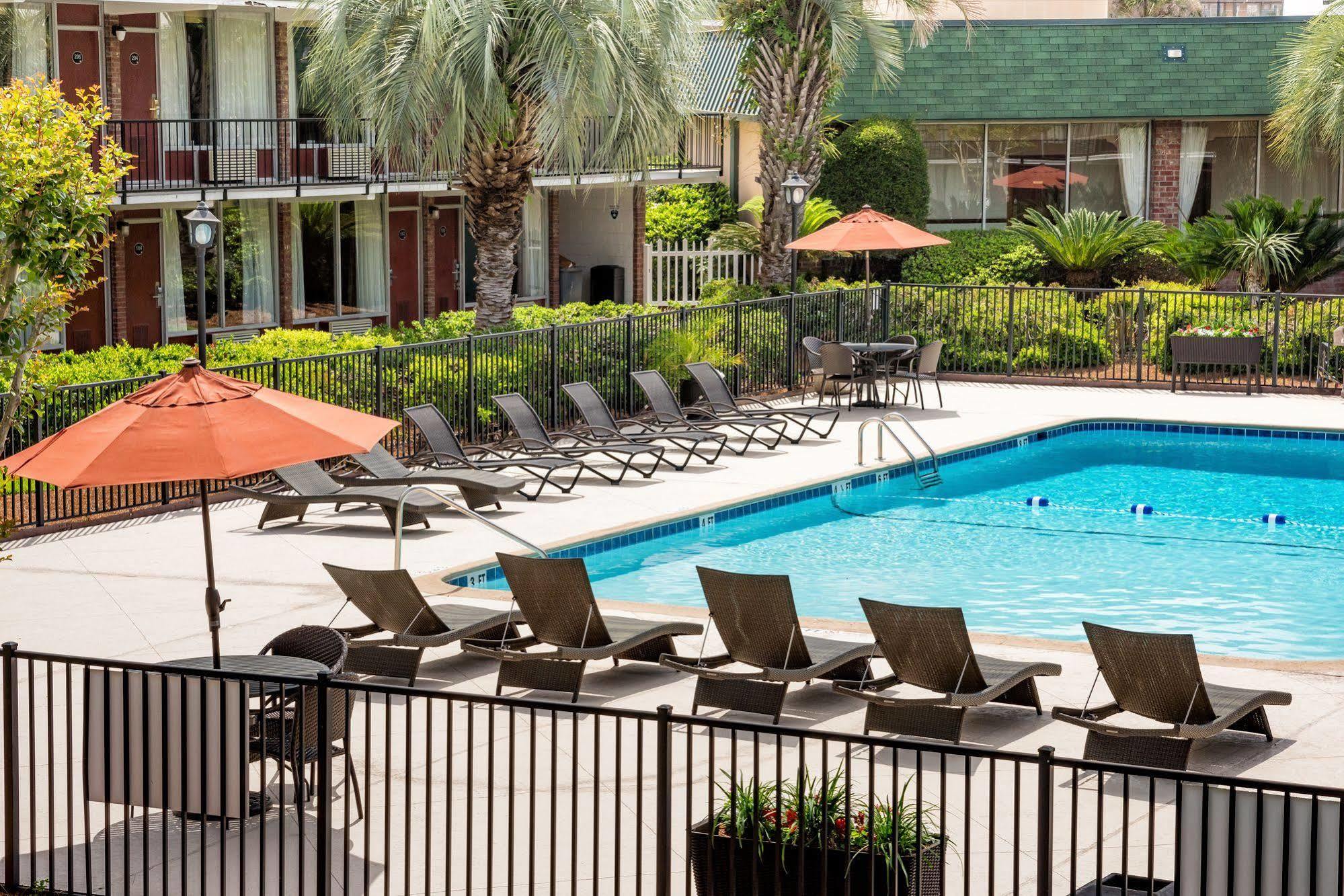 North Charleston Inn Екстер'єр фото